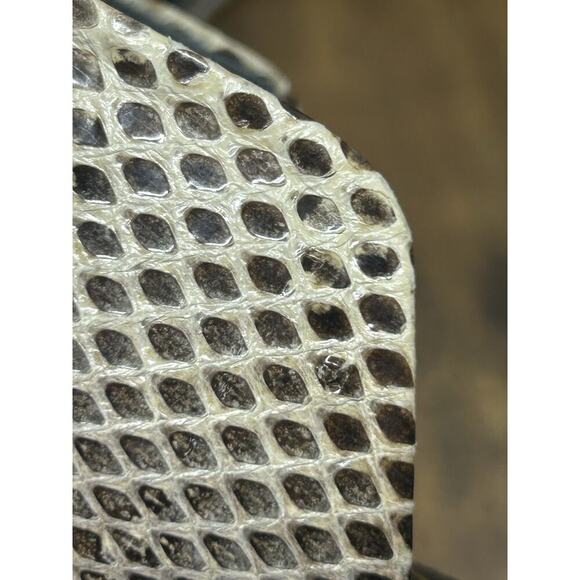 Roger Vivier Paris Snakeskin Print Open Toe Flats Gold Buckle Shoes Sz 35.5 - Picture 12 of 13